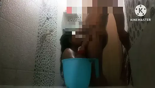 Hard se for the big ass Latin model -amateur couple
