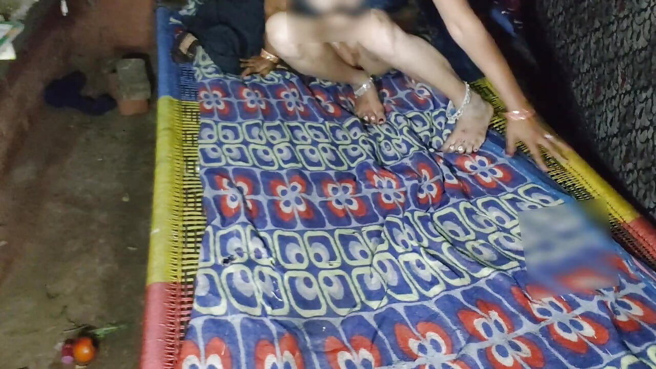 Bade Dudh wali Paros Ki bHabhi ki chudai