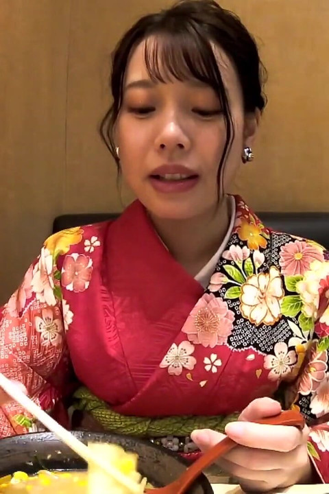 パート1:美しい女性とフォーマルな衣装での情熱的な愛