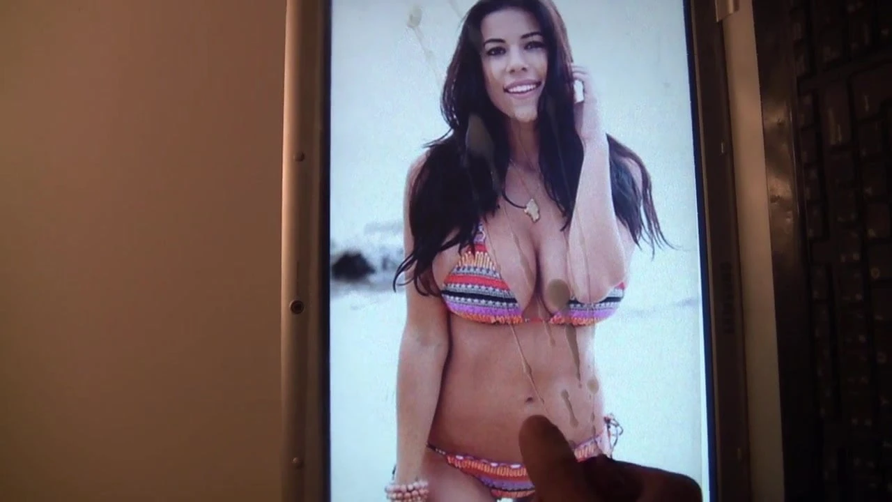 น้ําแตกบน devin brugman