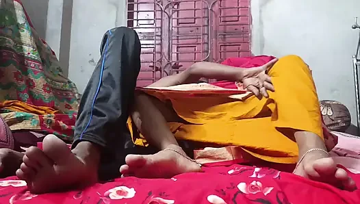 Hintli üvey kız kardeş sert sert sikiliyor üvey erkek kardeş odada yalnız