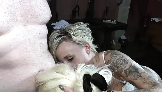 Layanan Lengkap Untuk Pelacur! Sunny Sun