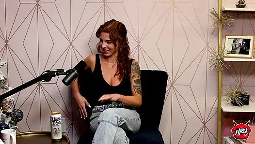 Lumi Ray: сквирт, трах знаменитостей и 3 часа секса