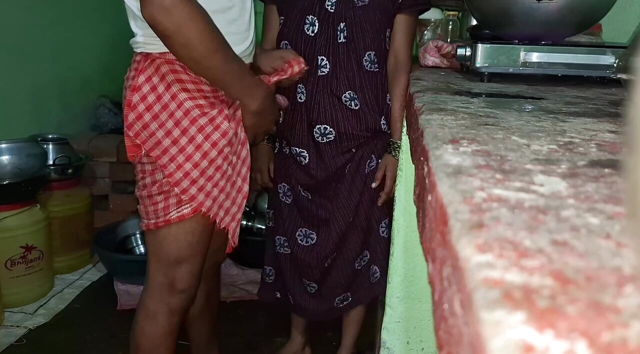 インドのホットカップルセックスセクシーワイフ