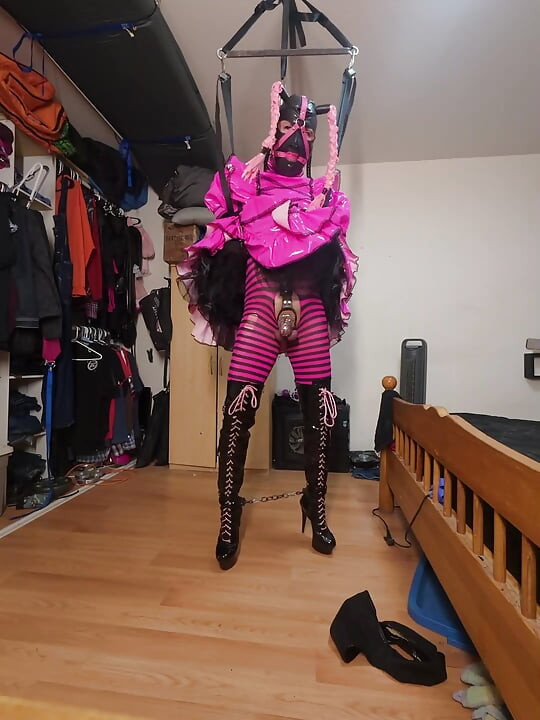 Sissy Maids Strap Self Bondage