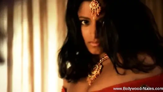 Bollywood-unggahan adegan baru bugil