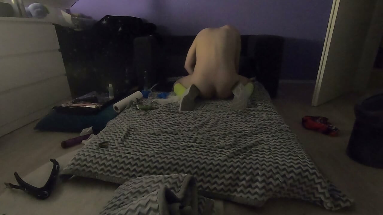I had some hot fucking on my couch last night.