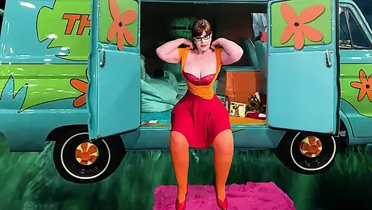 Nine Velma Dinkley'in amını yalıyor ve hızlı sikişiyor carnal derlemesi 62021comp