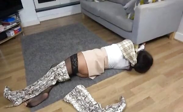 Latina in Handcuffs Escape Challenge with Otm Gag!