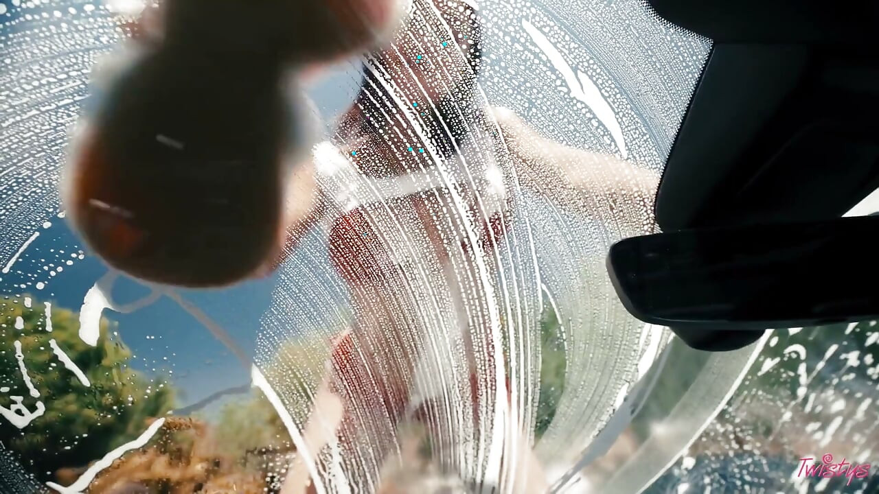 Twistys - Rival Car Wash Girls Lily Lou & Nicole Doshi Get Competitive as They Licked up Each Other's Pussy