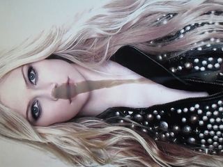Avril Lavigne Cumshot 5