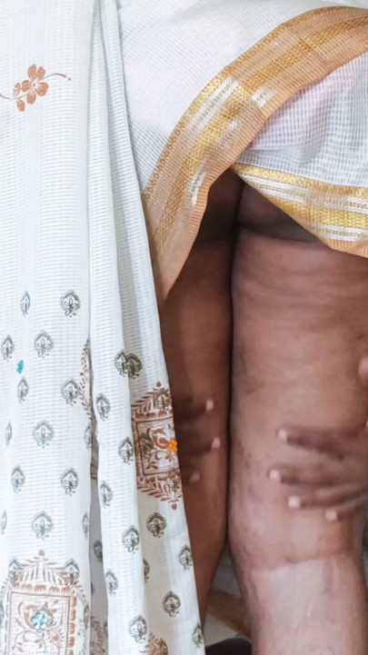 Cheating mallu aunty hot romance fucking hot viral video | Clip 1