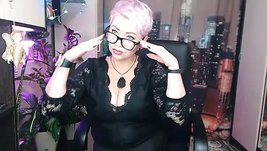 My stepmom is my webcam slut! Immodest dancing, close-up pussy and honest masturbation of a bitch in 45+ format!