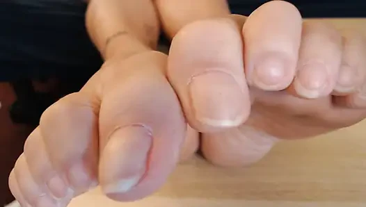 Natural No Gloss Toenails