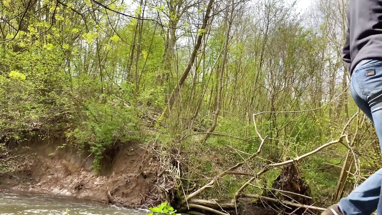 My big ass stepmom helps me cum