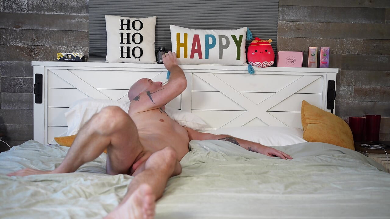 ستيفاني كلاس تمارس الجنس العاطفي مع زوجها - يرتدي السراويل القصيرة والحرارة مرتفعة