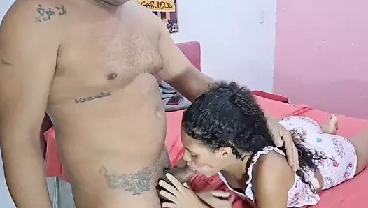 18-jähriger teenager hat 100% analsex mit ihrem paten