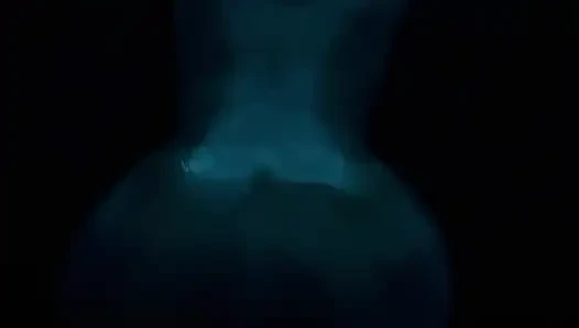 Pantat bahenol tante seksi ini dientot habis-habisan sama kontol besar pria kulit hitam