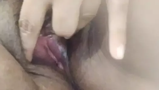 Village girl shows pussy to boyfriend on video call