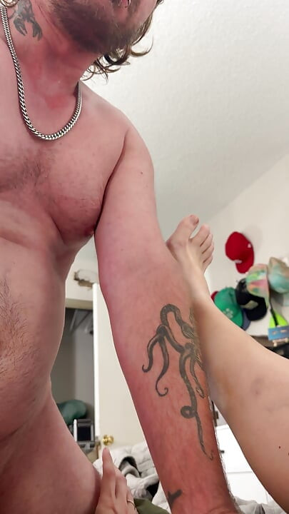(Ihr POV) Heiße amateur-MILf-mutter von 3 nimmt tiefen creampie mit großem schwanz