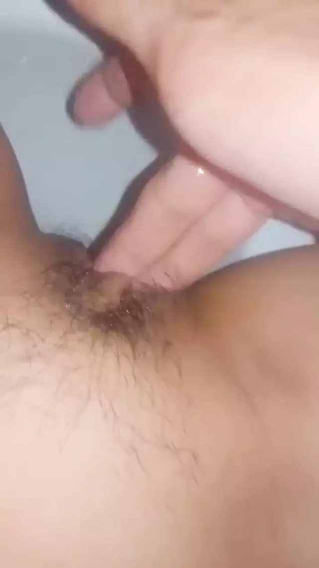 Pinaymasturbate