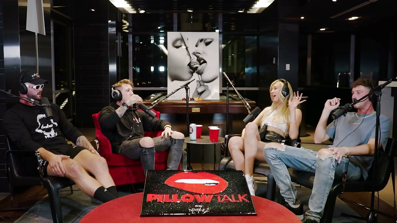 Double Date with Carly Lawrence and Joey Joy pillow Talk