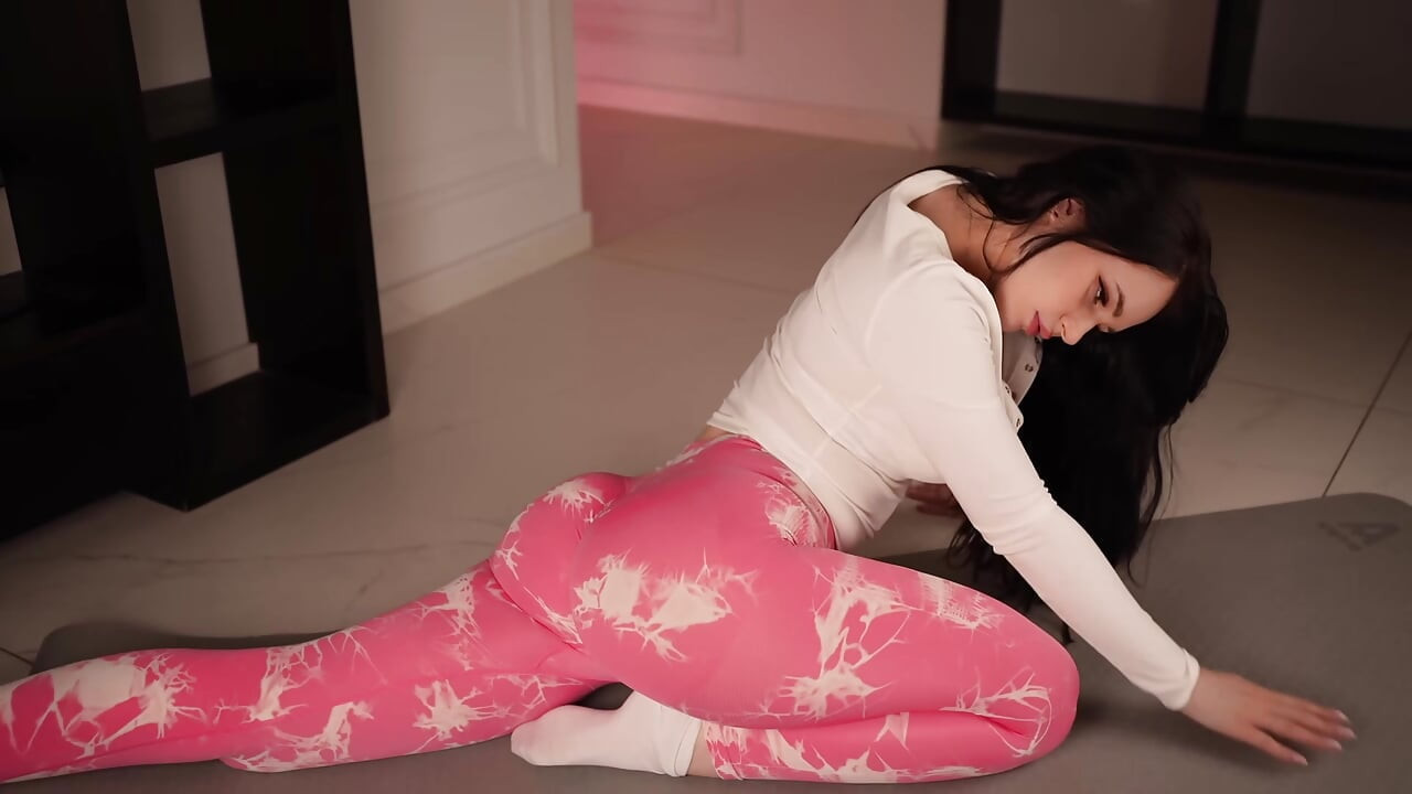 Seni peregangan kontak mata: rutinitas gadis cantik & fleksibel 4k