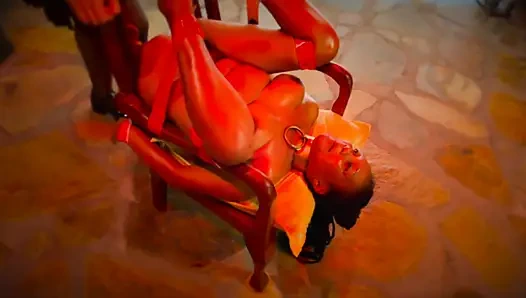 Dominatrix Mistress April: a slaves mistake