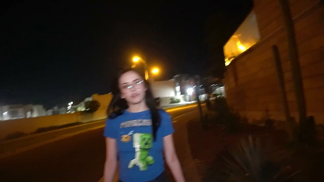 NERD GIRL GETS FUCKED IN THE ASS