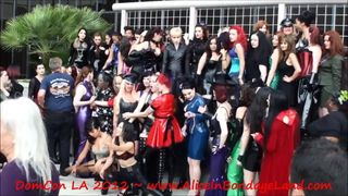 Domcon dominacja konwencyjna sesja zdjęciowa kochanki femdom 2012