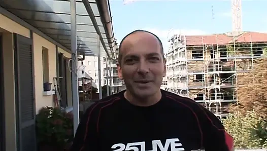 Грудастую милфу жестко взмахнул толстый хуй