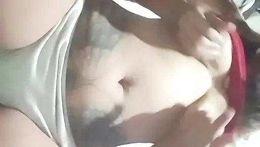 playing my pussy after breakfast