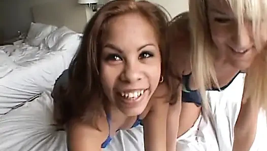 Video rekaman seks dua pasangan di kamar hotel!