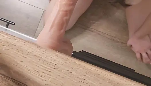 The Nymphomaniac Couldn't Resist and Started Jerking off in the Kitchen