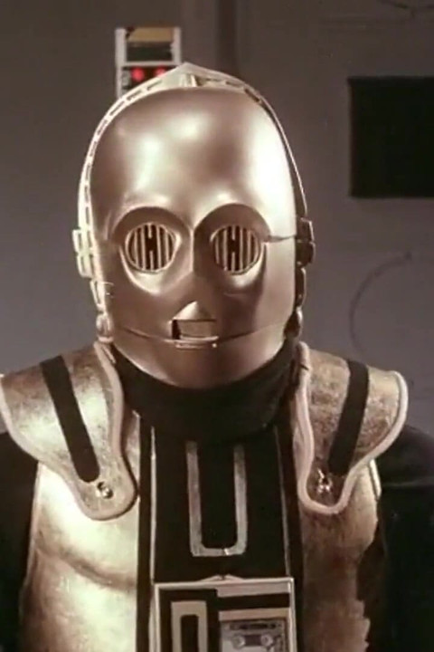 C3PO dobiva pušenje! RETRO SCIFI!