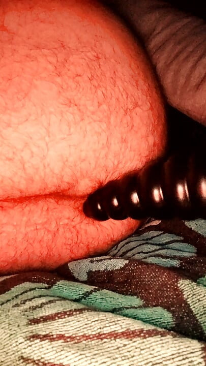Gay dildo i röven