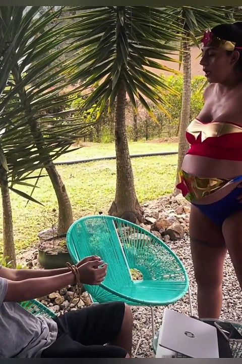 Şeytani Planımı Böldükten Sonra Wonder Woman Ile Sevişiyorum