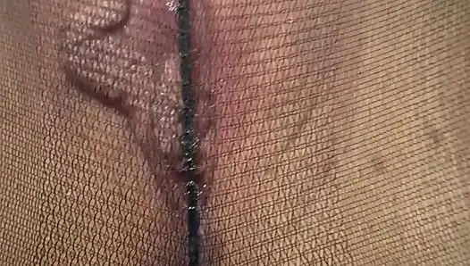 Aku ngentot pacarku pakai dildo ukuran raksasa