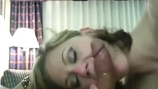 Cock loving teen is orally pleasing her bf's hard dong
