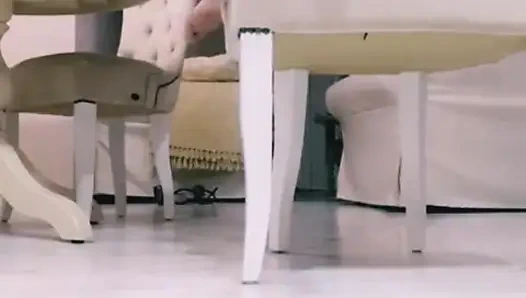 Şirket partisinden eve geldi ve onu siktim