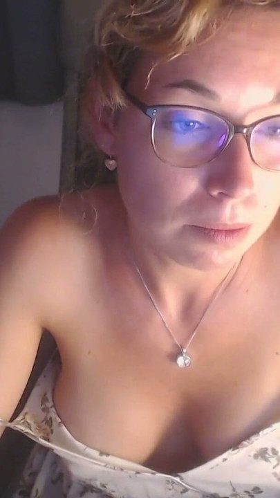 ALL WET! Xhamster live Webcamshow - no sound | Clip 1
