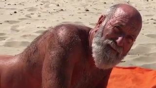 Papa à la plage