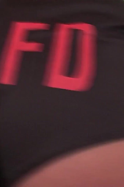 Horny slut screams in pleasure as she gets fucked to a mouth cumshot