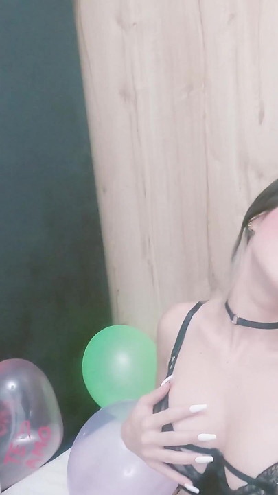 Bakış açısı+aşağılama sdick ballons b2p pop