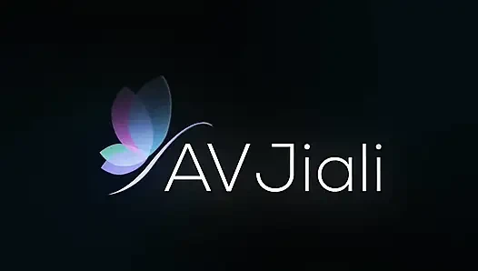 Xian’erai Enjoys Passionate Sex with Her Long Distance Lover