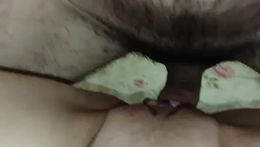 Yaladı ve sonra amımı sikti!
