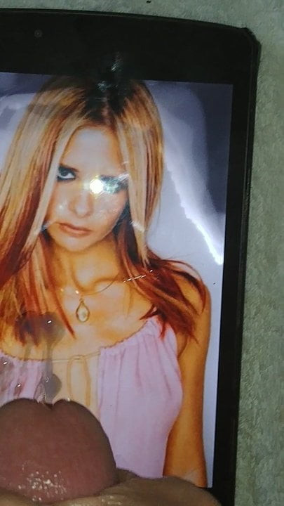Sarah Michelle Gellar cumtribute