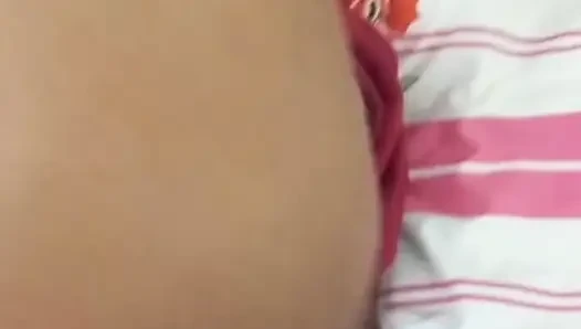 Gadis imut ngentot saudara tirinya