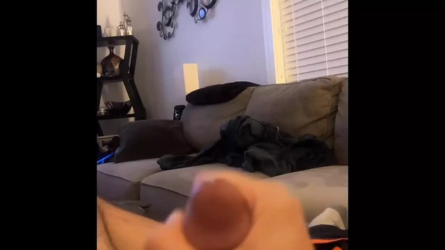 Slow-motion cumshot 💦