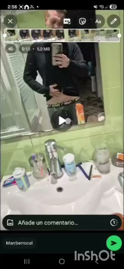Посмотри, что я тебе принёс